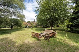 Communal Garden pic1- click for photo gallery